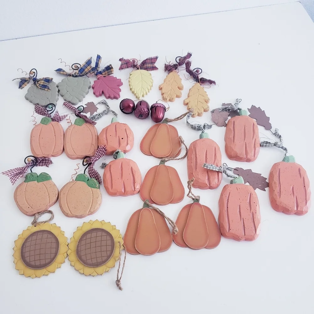 Assorted Fall Wooden Home Decorations Multiuse